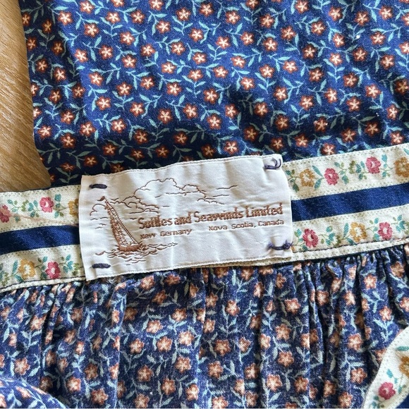 Vintage Gunne Sax Style Cottagecore Apron House Dress - Made in Canada - Picture 8 of 9